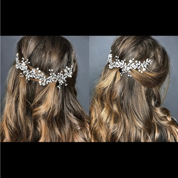 Boho Wedding Hair Accessory: Silver Bridal Hair Vine with Leaves Pearls Crystals - Picture 1 of 11
